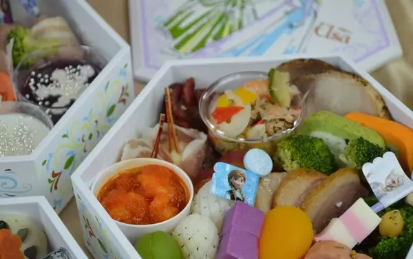 アナと雪の女王　三段重　(c)Disney