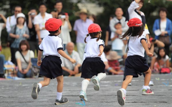 「うちの子よりも、よその子の方が優秀」妬みの感情をコントロールするには？