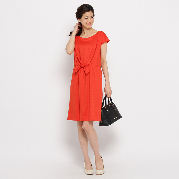 「今日のママ、いい感じ！」　ここぞのときに役立つ”華やかワンピ”5選