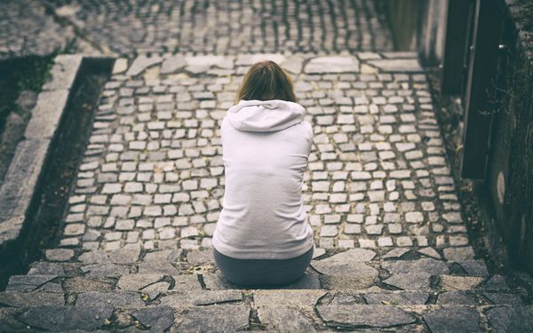 自分だけ「ママ飲み」メンバーから外されている！　ママ友付きあいに悩んでいるママたちへ