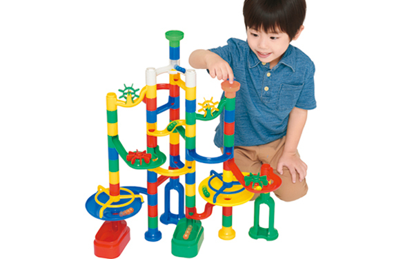 ママリーダーズが厳選！ うちの子大興奮なクリスマスプレゼント2016