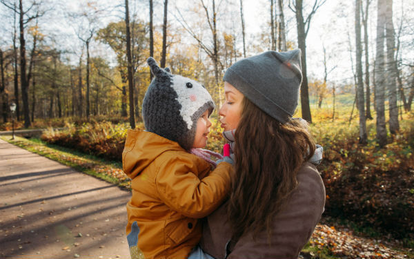 卒乳はいつ？ベストな時期と上手に断乳する方法【医師監修】