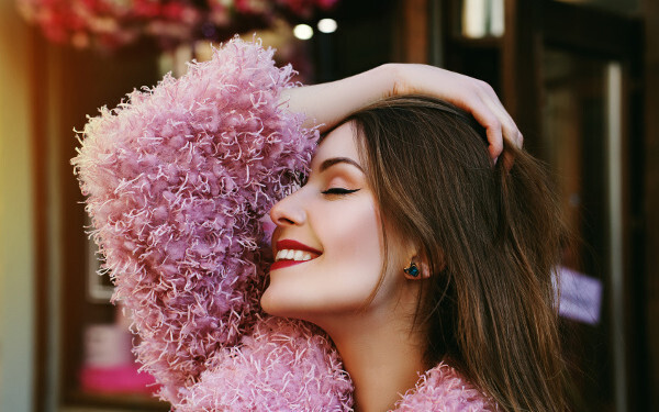 冬だからといってダークカラーばかり身につけてない？　毎日できるおしゃれ風水