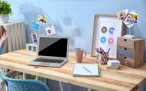 育休の間も給料はもらえる？ 期間や延長の条件【2017年版】