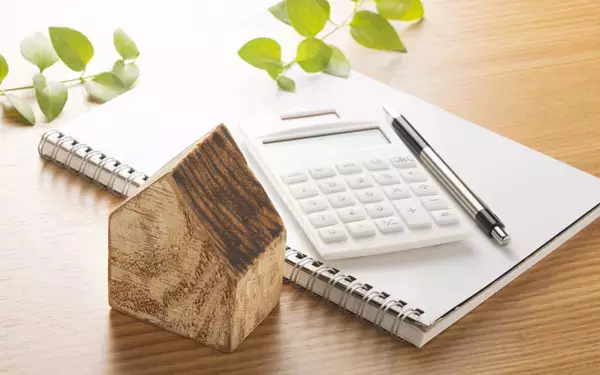 育休の間も給料はもらえる？ 期間や延長の条件【2017年版】