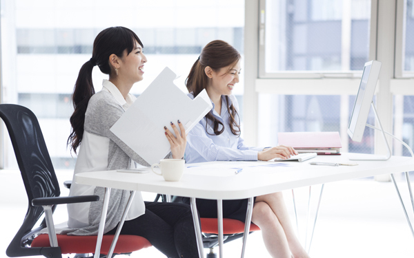 夫婦同姓を強要するのは日本だけ!?　夫婦別姓のメリットとデメリットとは