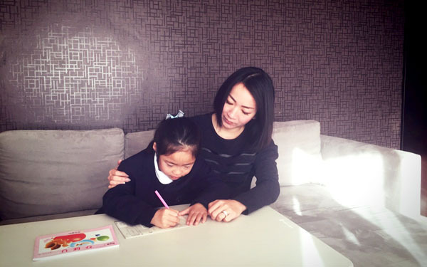 ママリーダーズのお宅をチェック！　「子どもの勉強場所、どうしてますか？」