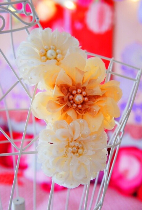 100均アイテムでもok 晴れの日にわが子とペアでつけたい コサージュ のつくり方 ウーマンエキサイト 2 2