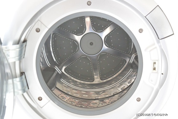 放置するだけで簡単きれい！　SNSでも人気、ナチュラル系洗剤「オキシクリーン」【人気ブロガーの「これがマイベスト」  Vol.2】