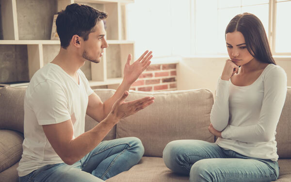 「夫 嫌い」検索に秘める妻の切実な思いとは？　夫にイラつく妻の本音