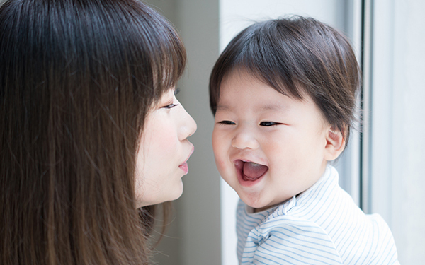 パパももらえる！　育休中の生活をサポートする「育児休業給付金」【妊娠・出産でもらえるお金一覧2017 Vol.8】