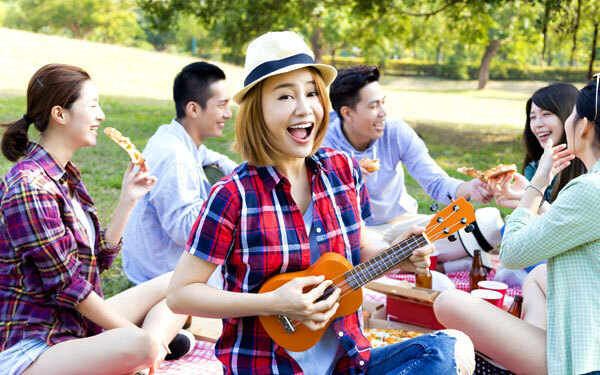 【1分で心理テスト】あなたが心地よいと感じる「集団の中での立ち位置」は？