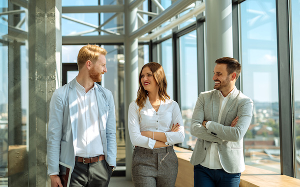 すぐにジャッジをしないことが大切、部下から相談を受けたときの対応策