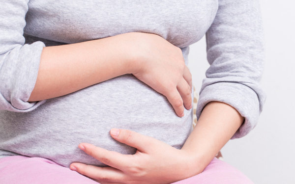 陣痛アプリおすすめ10選！ 好評価の無料アプリは？ 測り方は？