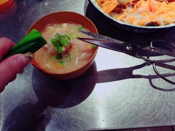 キッチンスパッターで包丁なしの時短調理！ 鳥部製作所のキッチンばさみ【人気ブロガーの「これがマイベスト」  Vol.6】