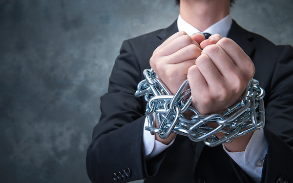 浮気される妻の特徴と、浮気されないためのコツ