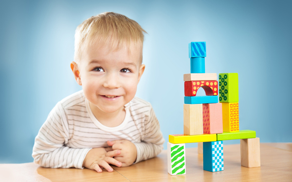 「いい子だね」よりも効果的な言葉は？　1歳〜3歳児の上手な褒め方