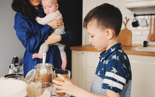 里帰り出産しないで乗り切った3兄弟ママの体験談