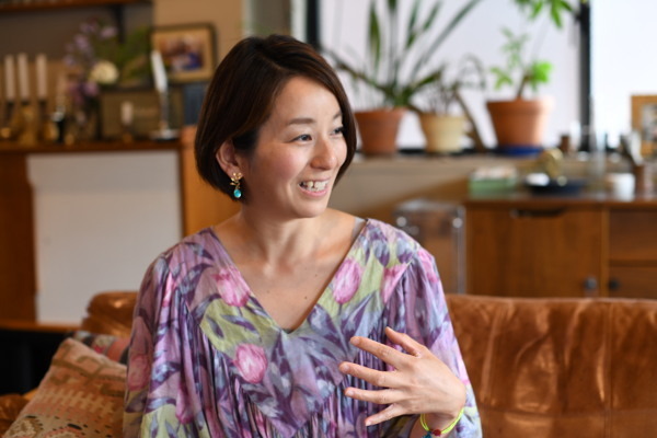 日常をスペシャルに！　ヴィンテージの家具や雑貨ショップを運営【ママリーダーズ：浅田ちひろさん】