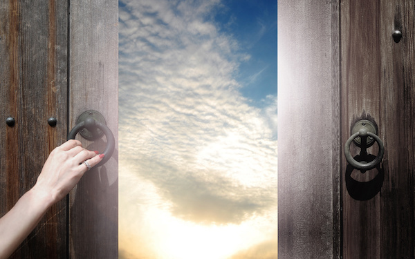 将来が不安、年をとるのが怖い…、誰もが少なからず抱える悩みとの向き合い方