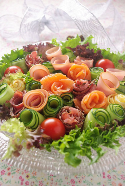 食べられる花束?！   じつは簡単「ブーケサラダ」の作り方