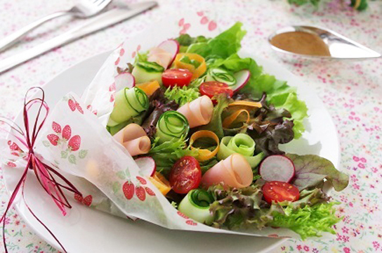 食べられる花束?！   じつは簡単「ブーケサラダ」の作り方