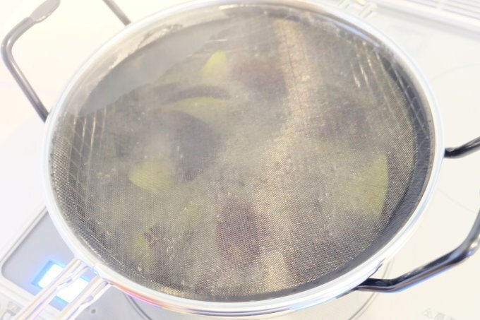 ニトリ「油はねガード」に感動！ 安くて便利なキッチングッズを紹介！【人気ブロガーの「これがマイベスト」  Vol.20】