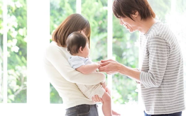 女の子の名前は古風なものにも人気に。人気の名前ランキング