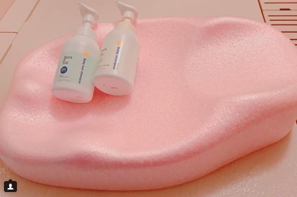 ベビーバスのおすすめ！ タイプ別の特徴と選び方のポイントを紹介！ 便利なバスグッズも