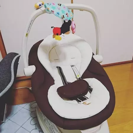 nananバウンサー ホワイト 着る