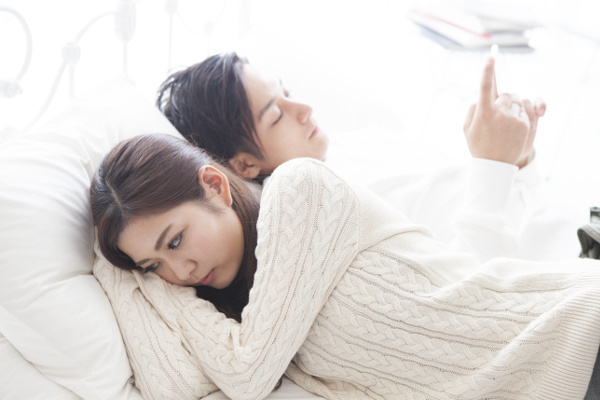 夫婦生活の平均頻度は？ 子どもがいる夫婦の本音とセックスレス改善策