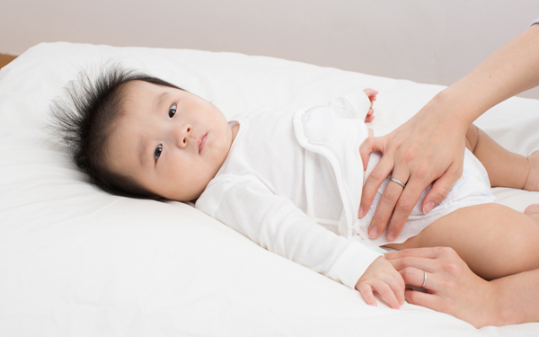 新生児向けロンパースの選び方・着せ方！ おしゃれブランドのアイテムもご紹介