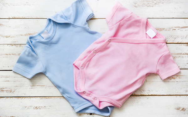 新生児向けロンパースの選び方・着せ方！ おしゃれブランドのアイテムもご紹介