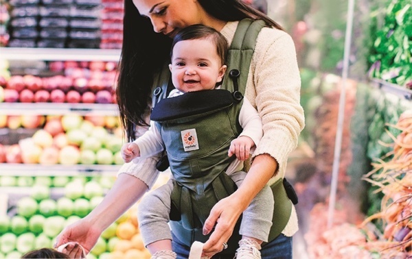 抱っこ紐エルゴベビーのメリットや注意点！ おすすめ商品もまとめて紹介！