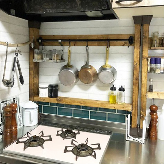 「ディアウォール」で賃貸でもおしゃれな壁面収納が簡単に！ DIY実例＆作り方を徹底解説