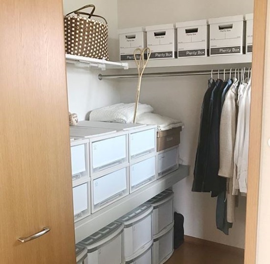 子ども服の収納はどうしてる？ コツを掴んでクローゼットの収納力をアップ！