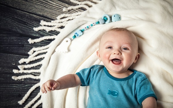 男の子向けの出産祝い！ 人気ブランドや名入れなどおしゃれなギフト18選