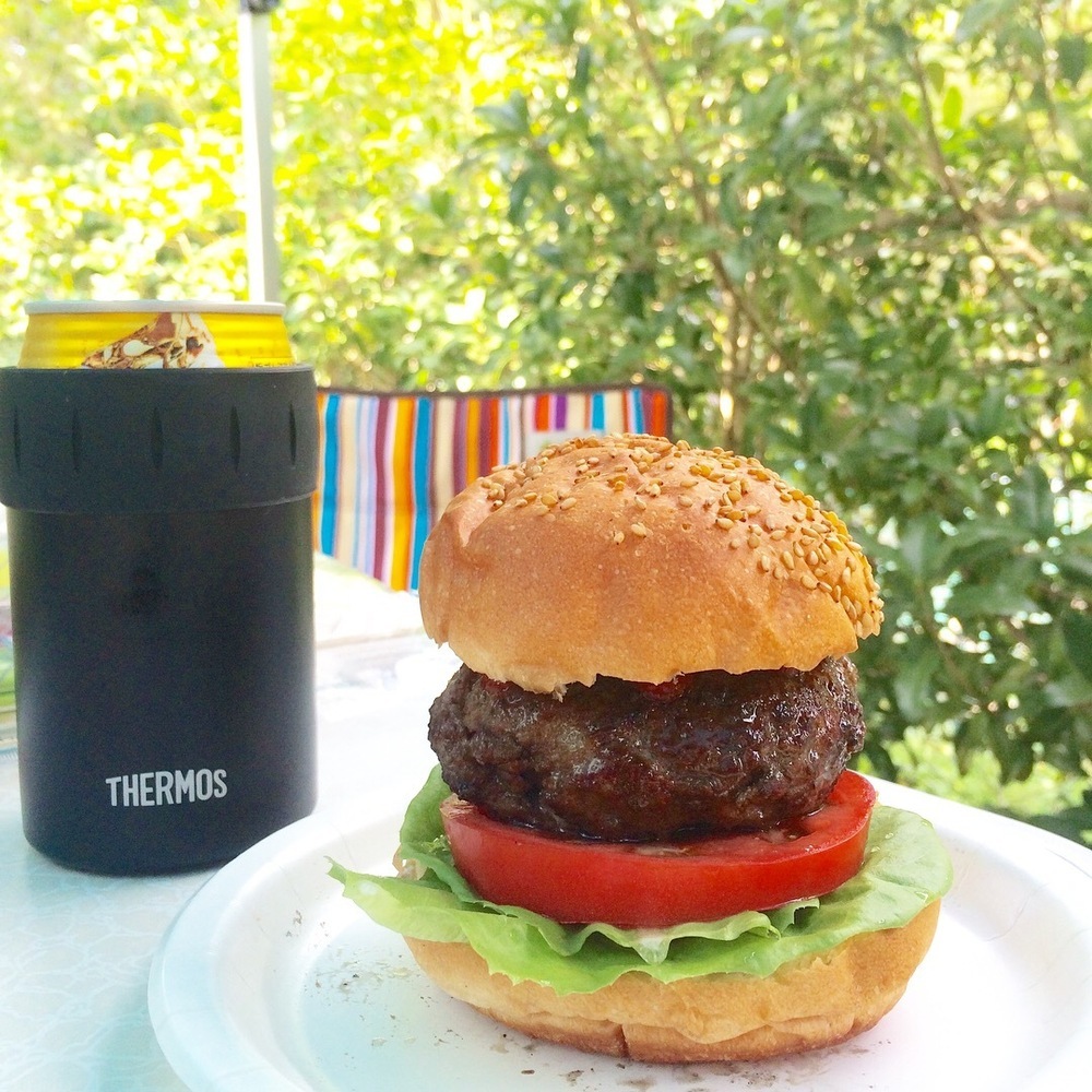 地味にスゴイと大評判！ 冷たいものが冷たいまま長持ち「サーモス」の保冷缶ホルダー【人気ブロガーの「これがマイベスト」  Vol.21】