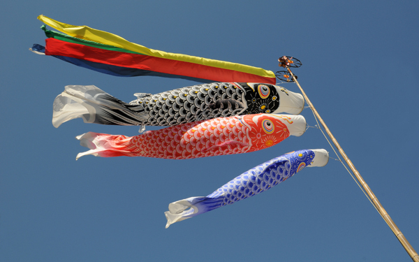 初節句とは？ お祝いのマナーや内祝いの返し方、写真撮影はどうするの？