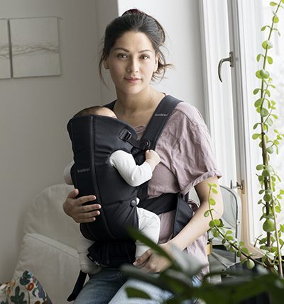 ベビービョルンが日本で愛されるワケ。抱っこひも・バウンサーを一挙紹介
