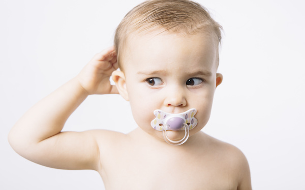 メリット・デメリット、いつまで使っていい？ おしゃぶりの疑問を解決！ 