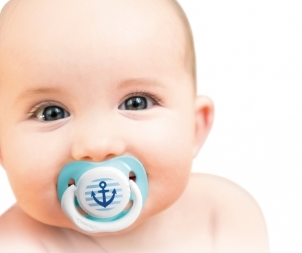 メリット・デメリット、いつまで使っていい？ おしゃぶりの疑問を解決！ 