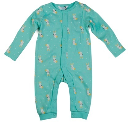 新生児服の準備におすすめ！ 種類や選び方、着せ方を紹介 