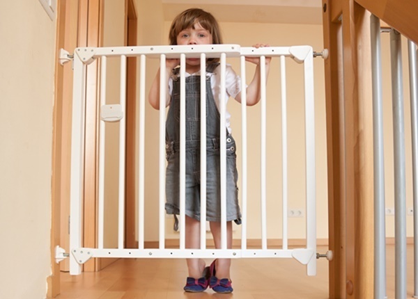 赤ちゃんの安全を守るためのベビーゲート　選び方とおすすめ15選
