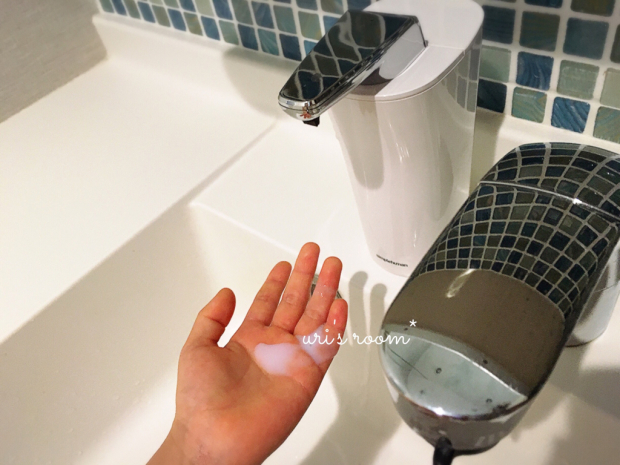 わが家の洗面所の大ヒットアイテム！ 「自動ソープディスペンサー」が想像以上に便利【人気ブロガーの「これがマイベスト」  Vol.22】