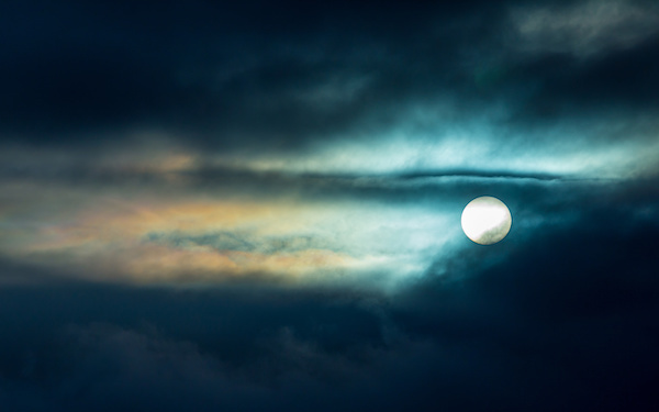 2月18日～2月24日の週間運勢占いランキング！　1位の星座は…？