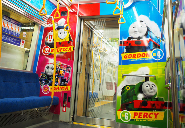 ベビーカー論争に一石を投じる！ 都営大江戸線「子育て応援スペース」その舞台裏と運行状況は？