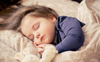 子ども用枕は何歳から使い始める？適切な枕選びとおすすめ商品を紹介