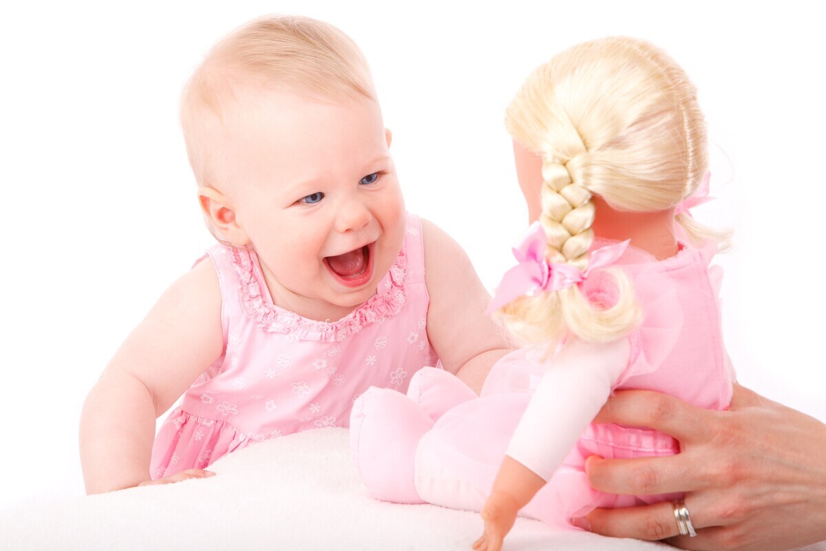 赤ちゃんが笑うようになるのはいつから 笑顔になる方法も紹介 ウーマンエキサイト 2 2