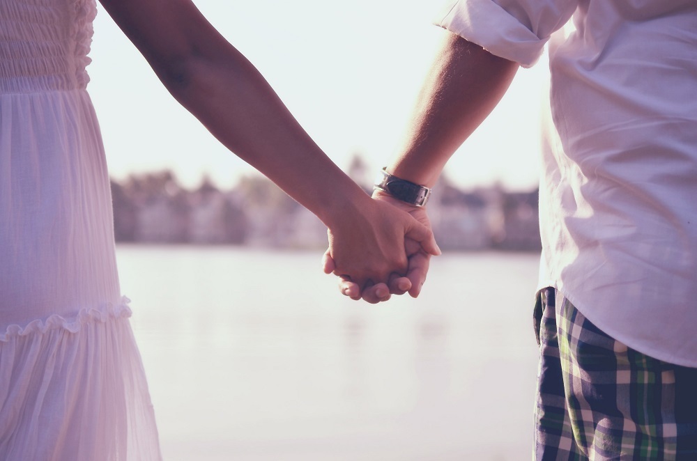 過去の恋に未練あり。「傷つけた昔の相手」とよりを戻したい。